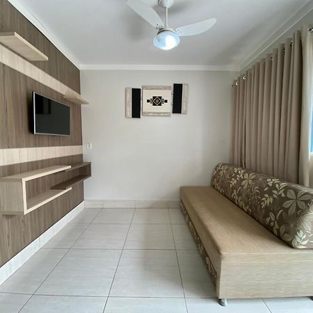 Di Roma Lacqua Caldas Novas Park 24H, Com Roupas De Cama E Banho エクステリア 写真