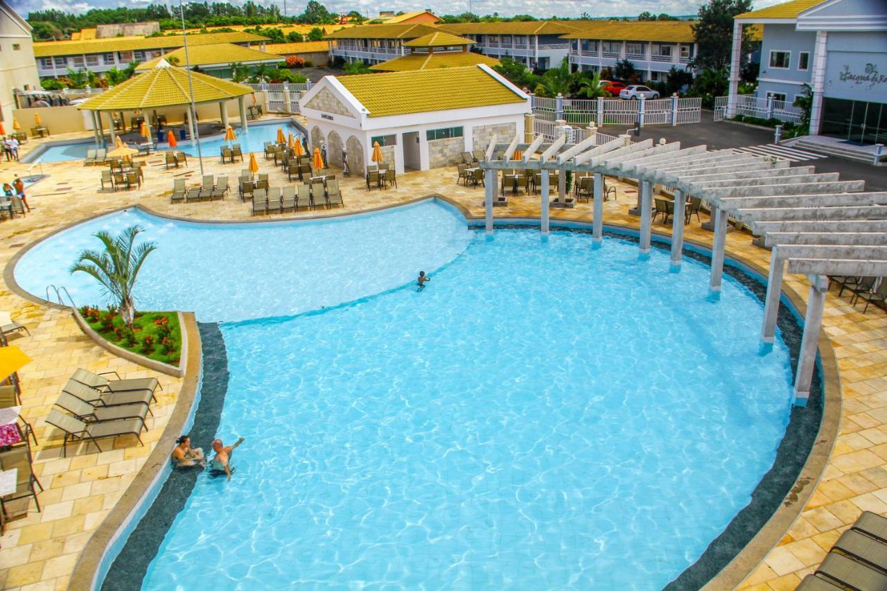 Di Roma Lacqua Caldas Novas Park 24H, Com Roupas De Cama E Banho エクステリア 写真