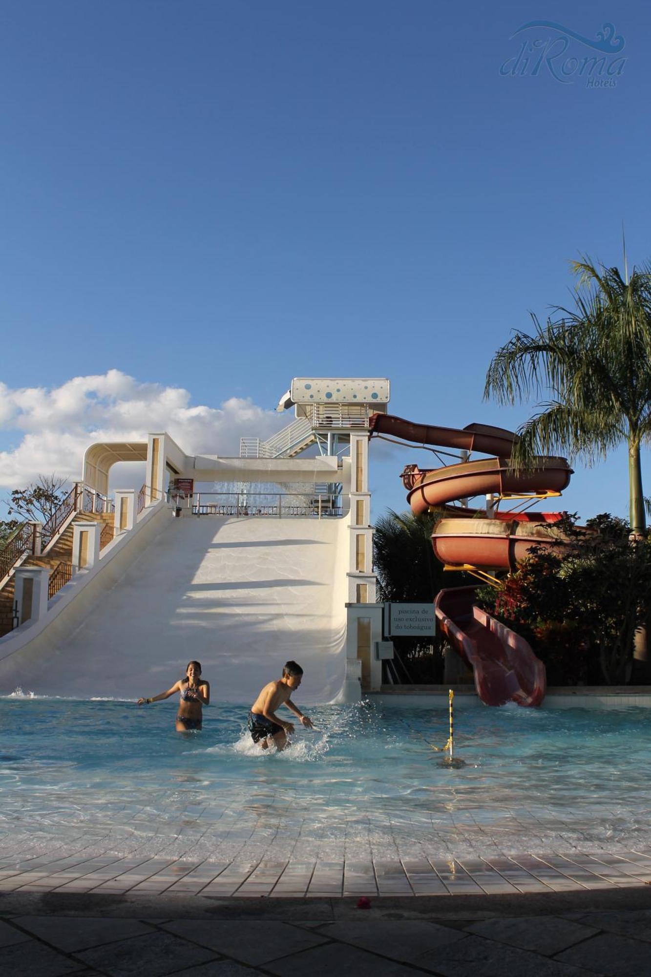 Di Roma Lacqua Caldas Novas Park 24H, Com Roupas De Cama E Banho エクステリア 写真