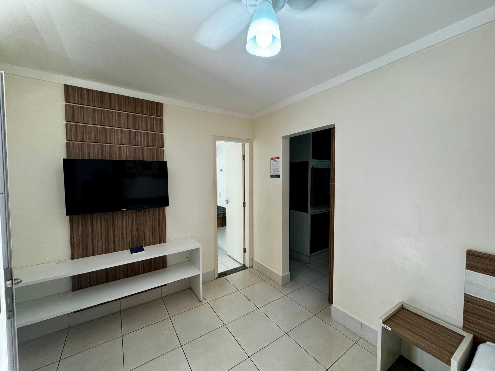 Di Roma Lacqua Caldas Novas Park 24H, Com Roupas De Cama E Banho 部屋 写真